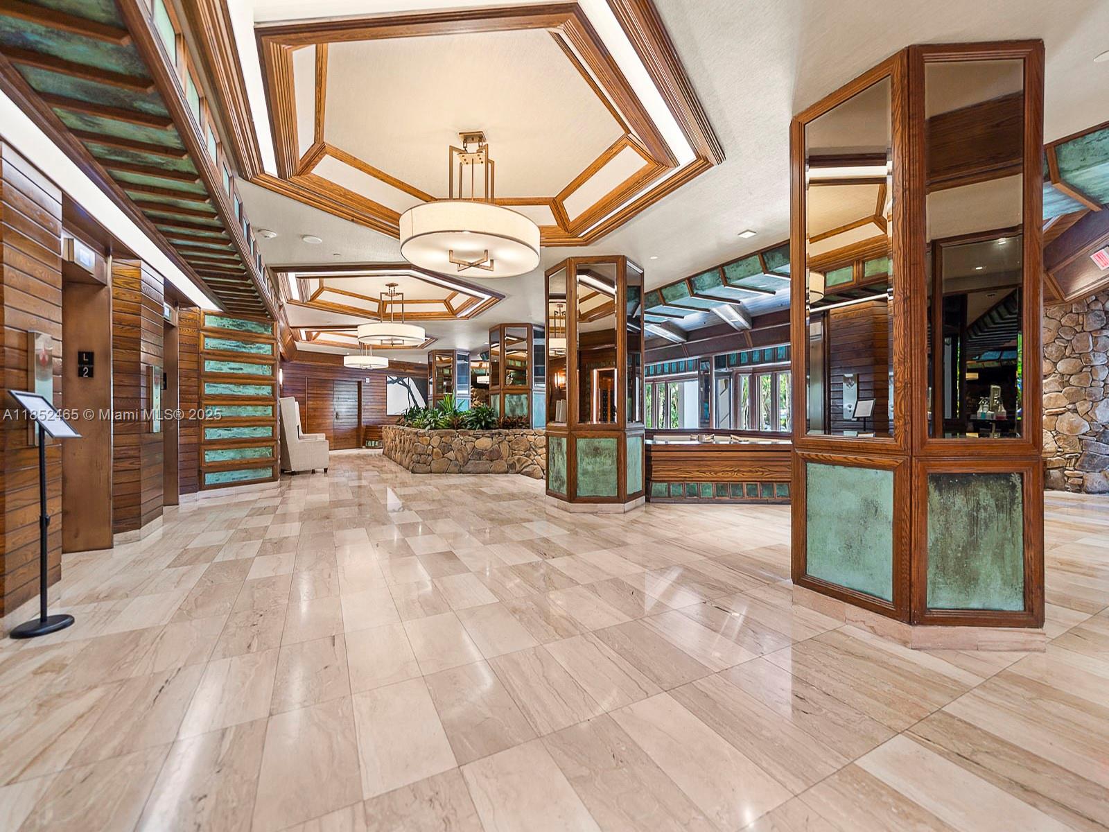 TOWERS OF QUAYSIDE CONDO - Residential