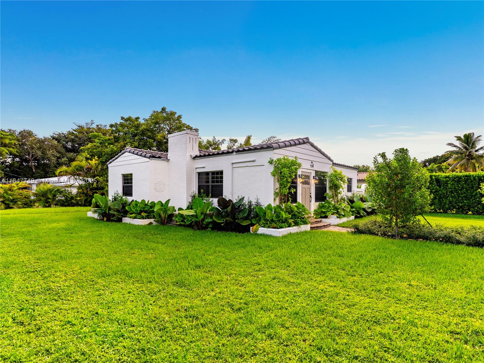 GRIFFING BISCAYNE PARK ES - Residential