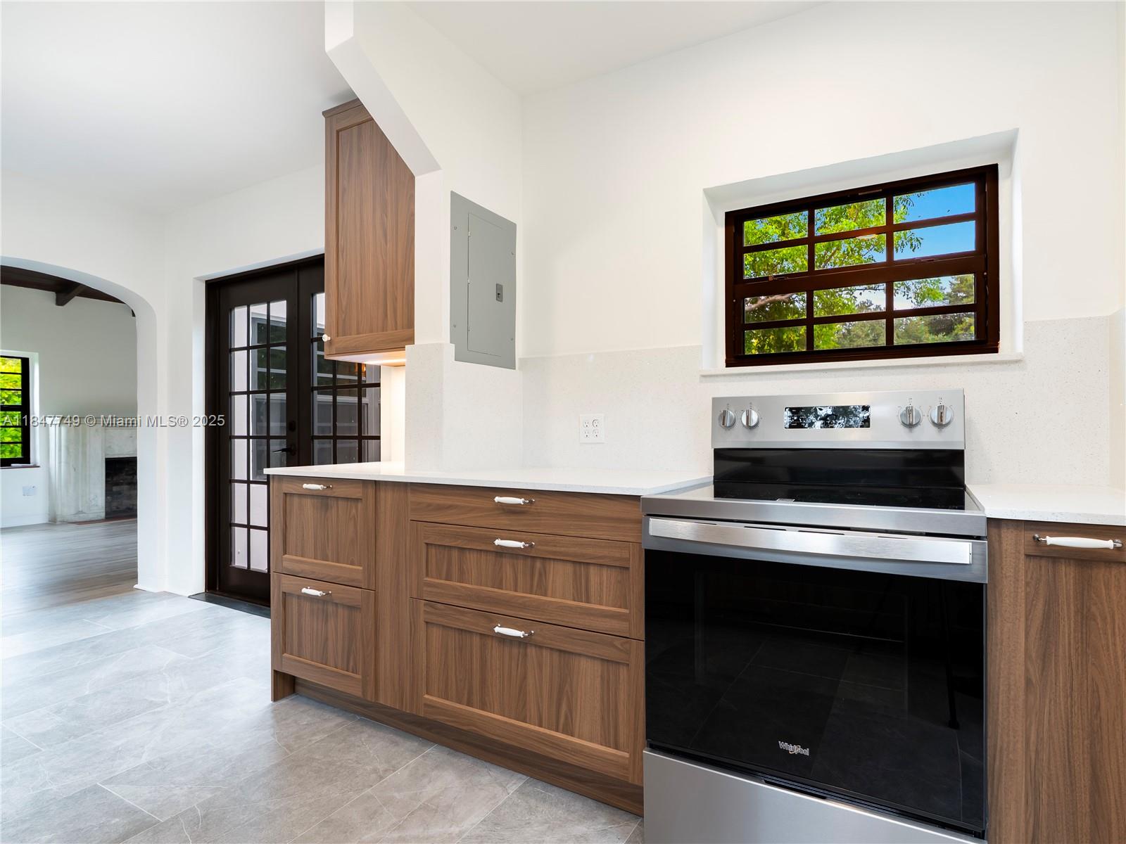 GRIFFING BISCAYNE PARK ES - Residential