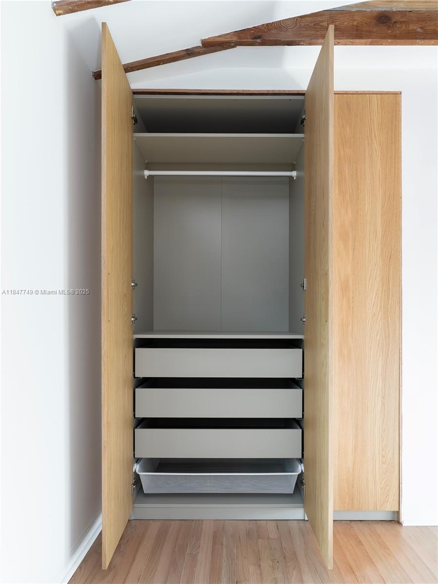 GRIFFING BISCAYNE PARK ES - Residential