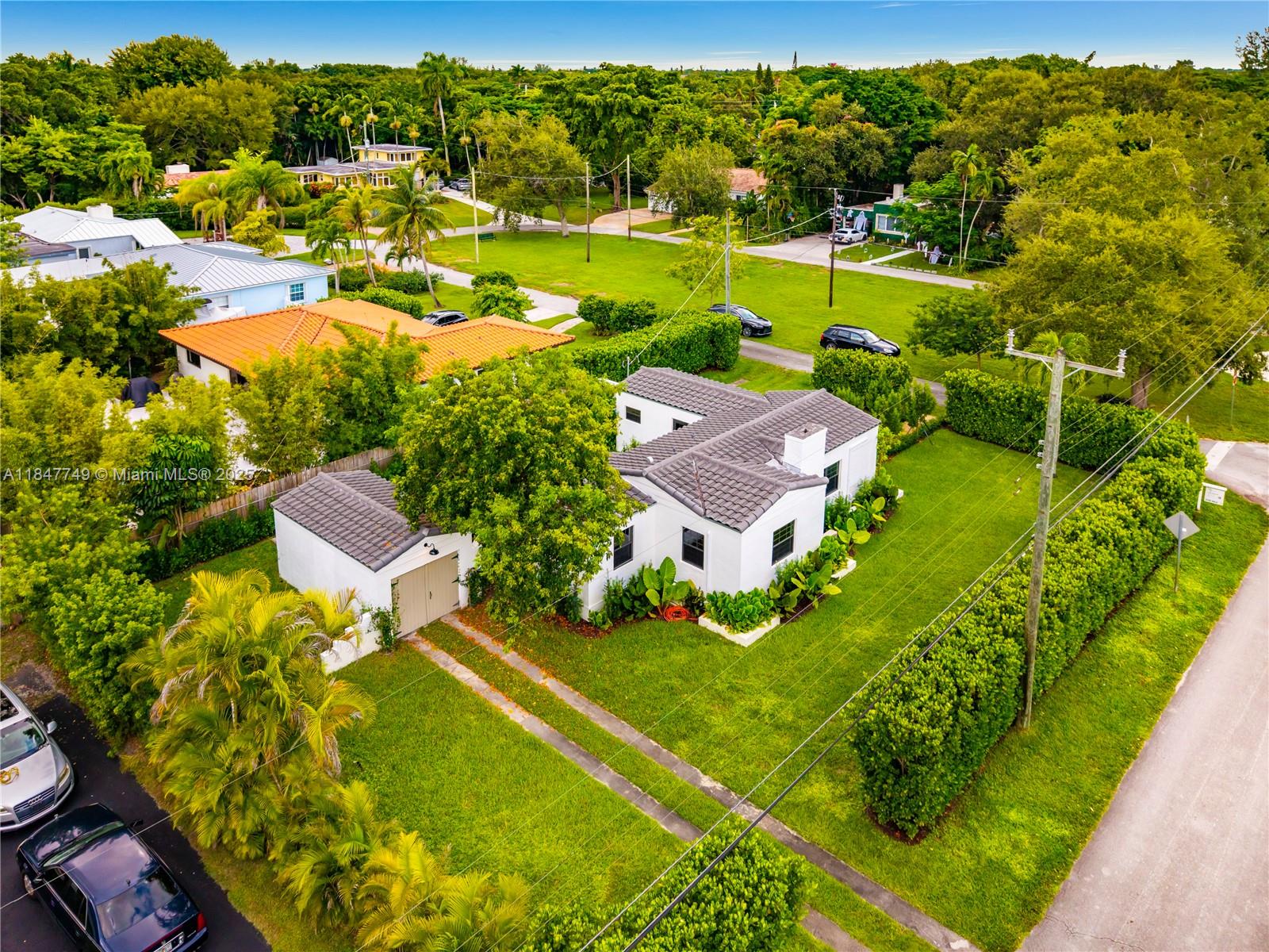 GRIFFING BISCAYNE PARK ES - Residential