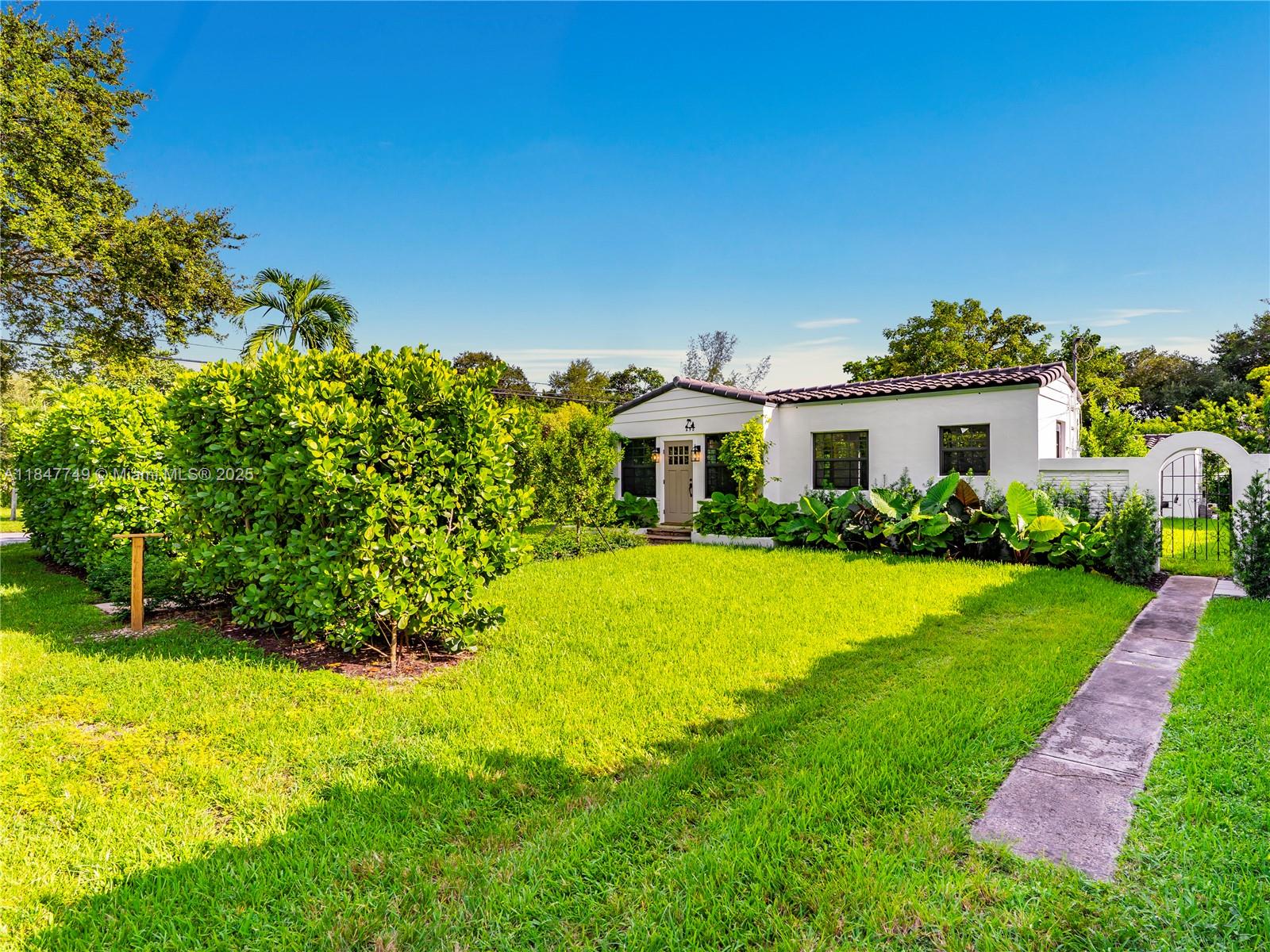 GRIFFING BISCAYNE PARK ES - Residential