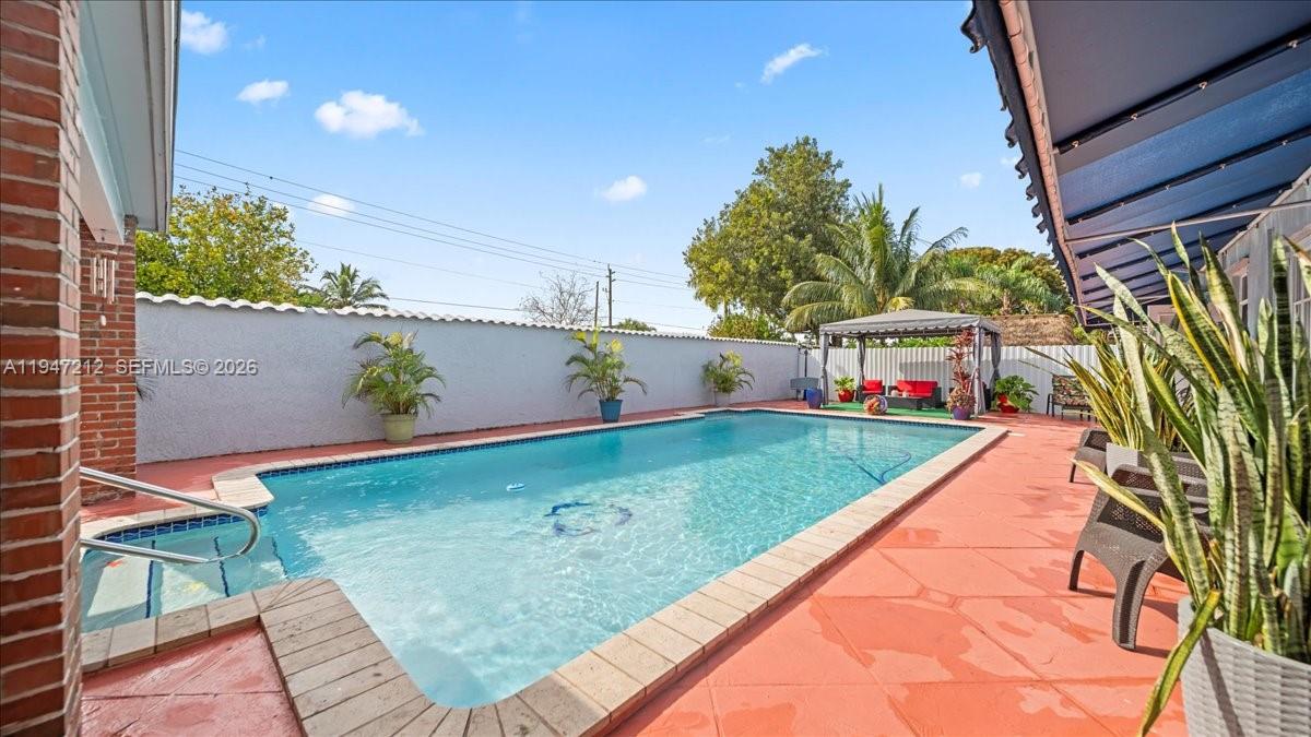 COMANCHE SUB - Residential