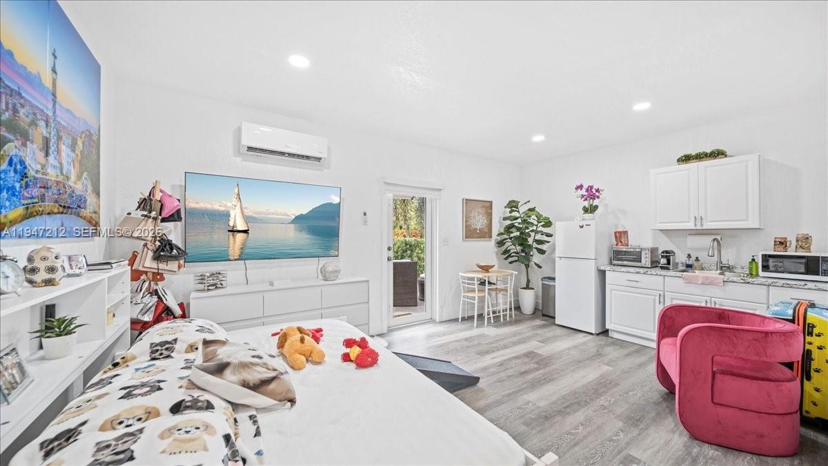 COMANCHE SUB - Residential