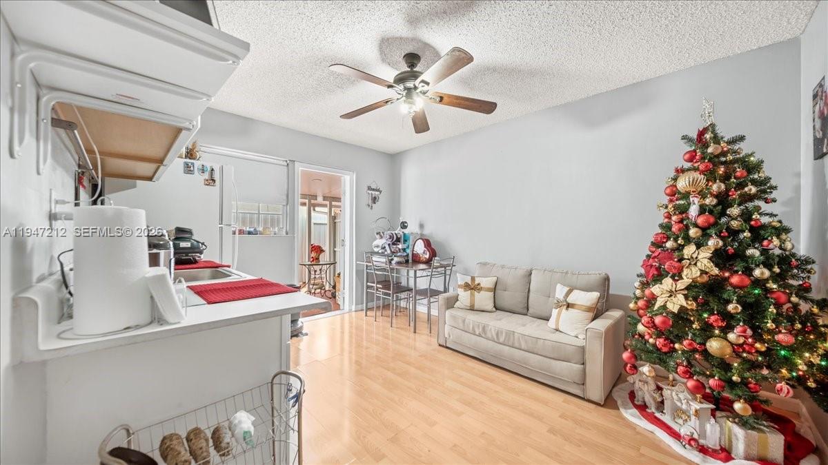 COMANCHE SUB - Residential