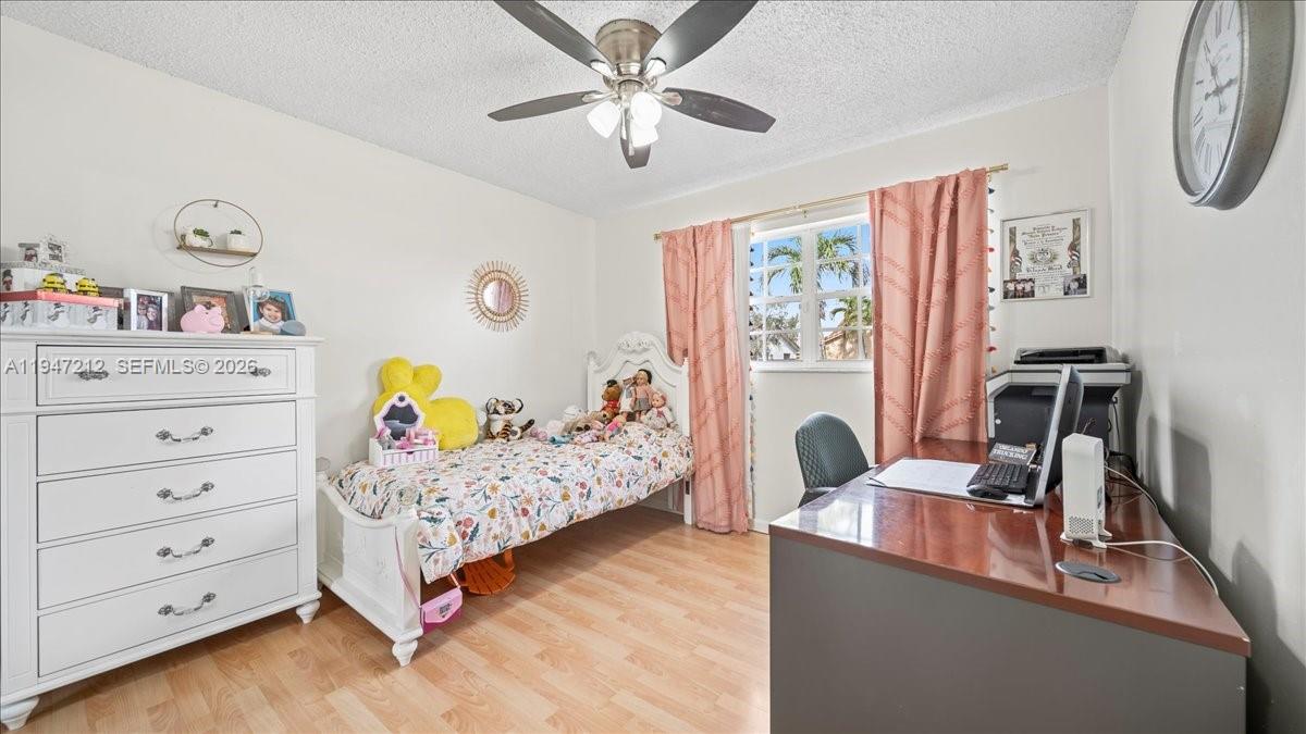 COMANCHE SUB - Residential