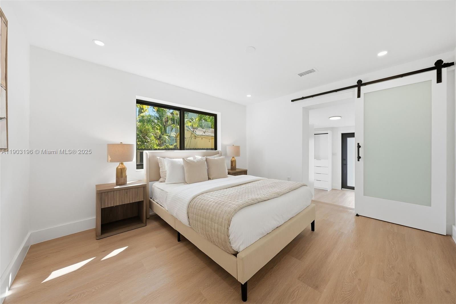 GRAPELAND PARK - Residential