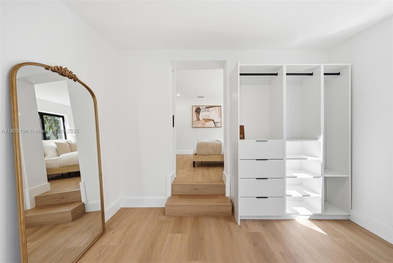 GRAPELAND PARK - Residential