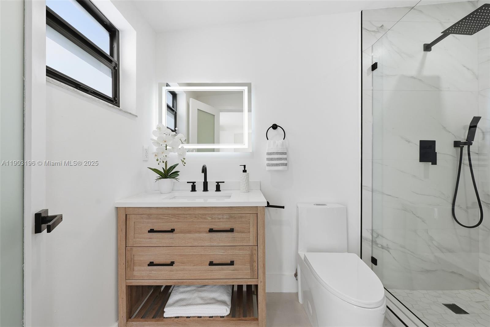 GRAPELAND PARK - Residential