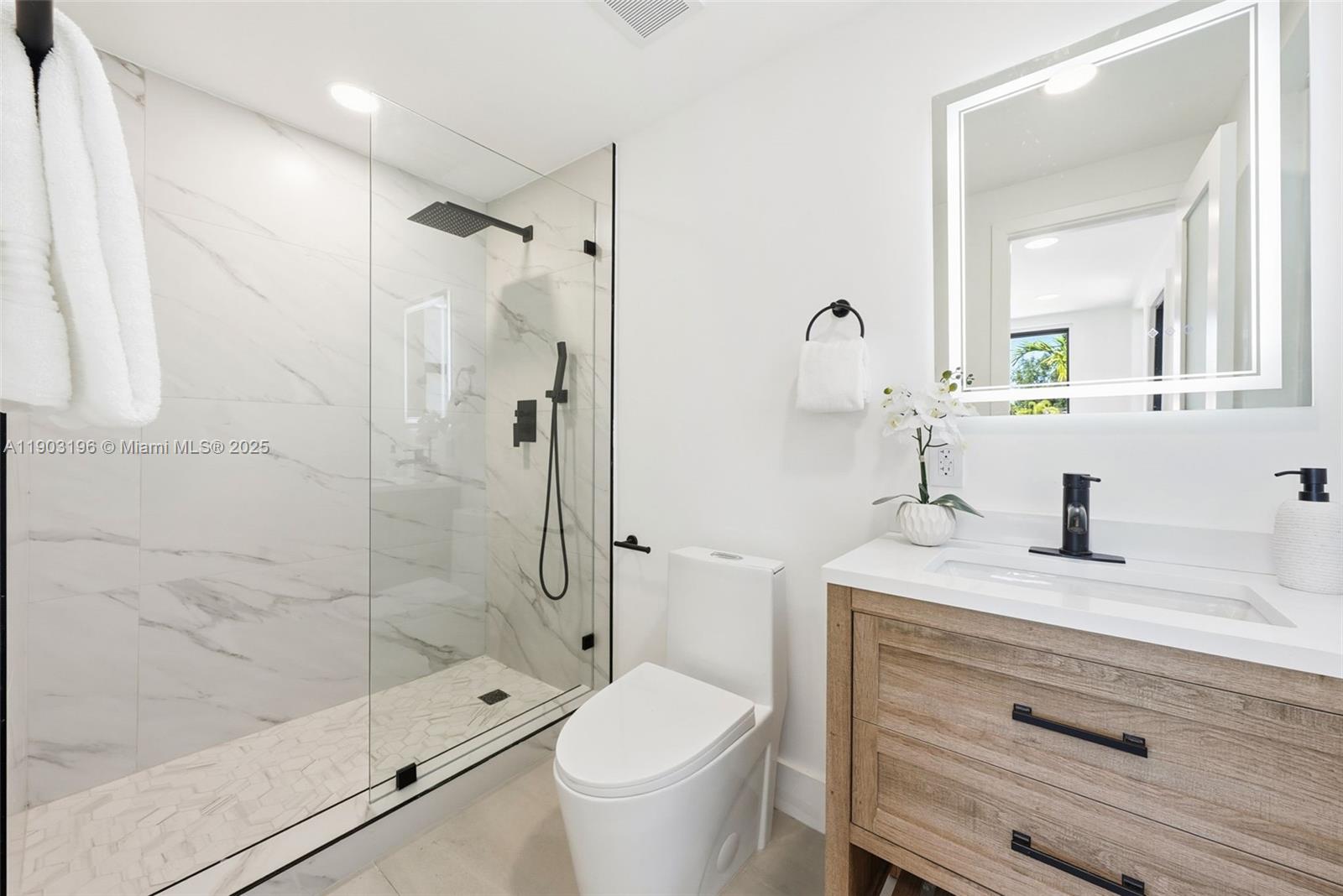 GRAPELAND PARK - Residential