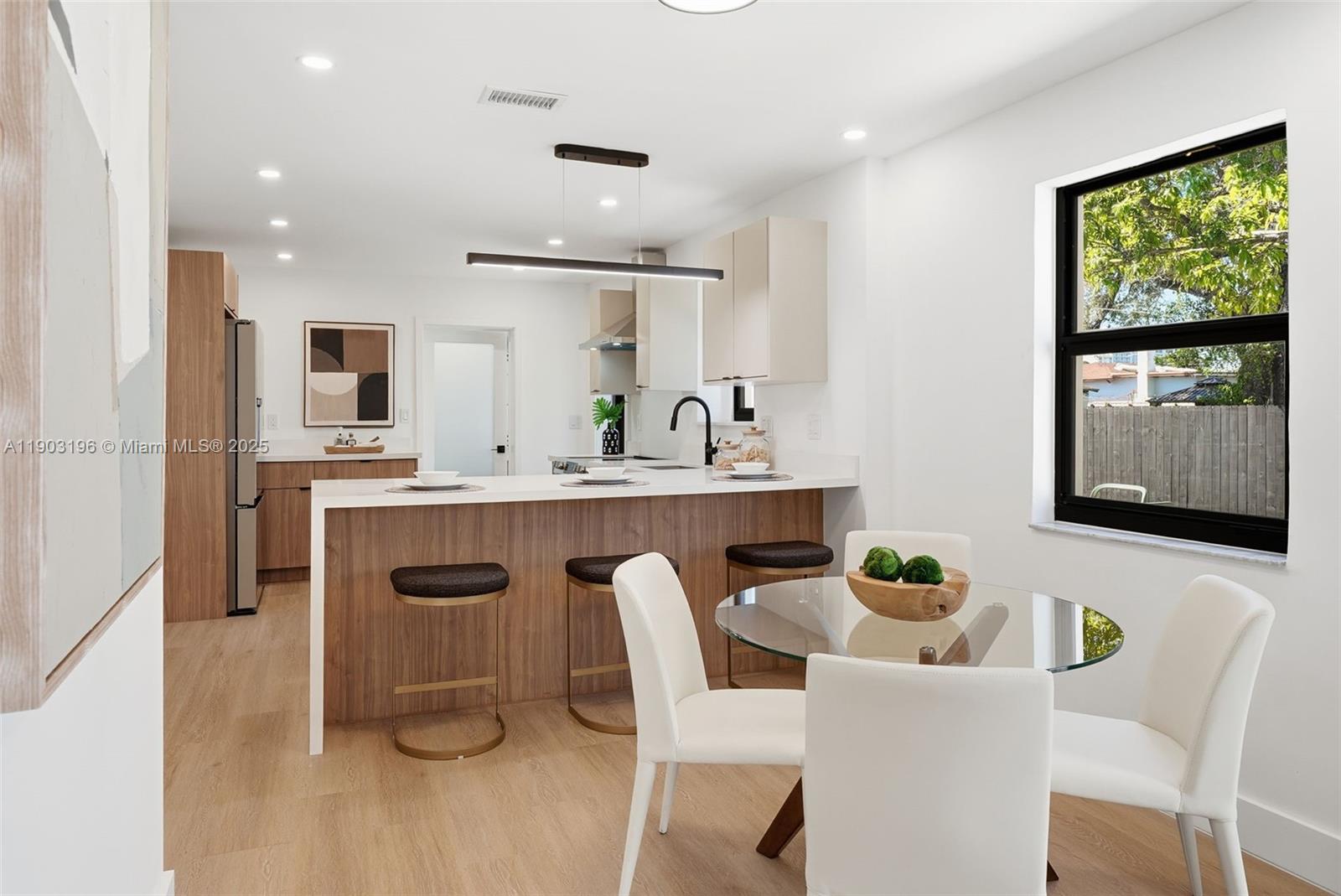 GRAPELAND PARK - Residential