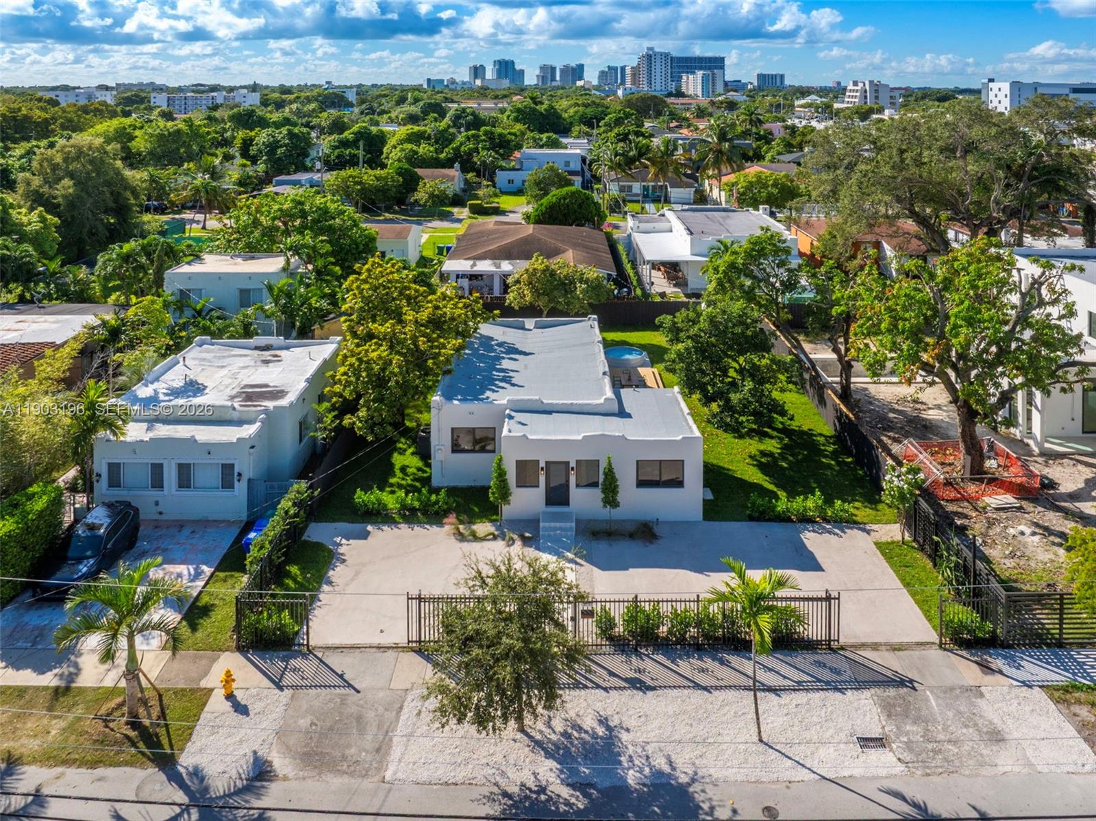 GRAPELAND PARK - Residential