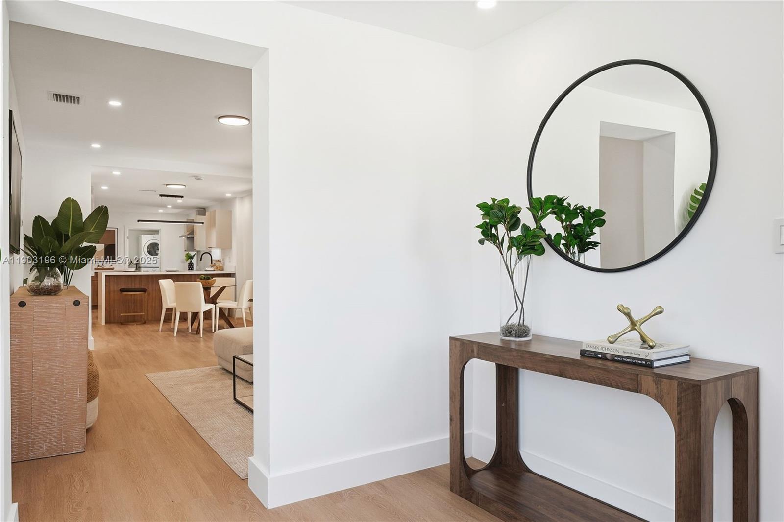 GRAPELAND PARK - Residential