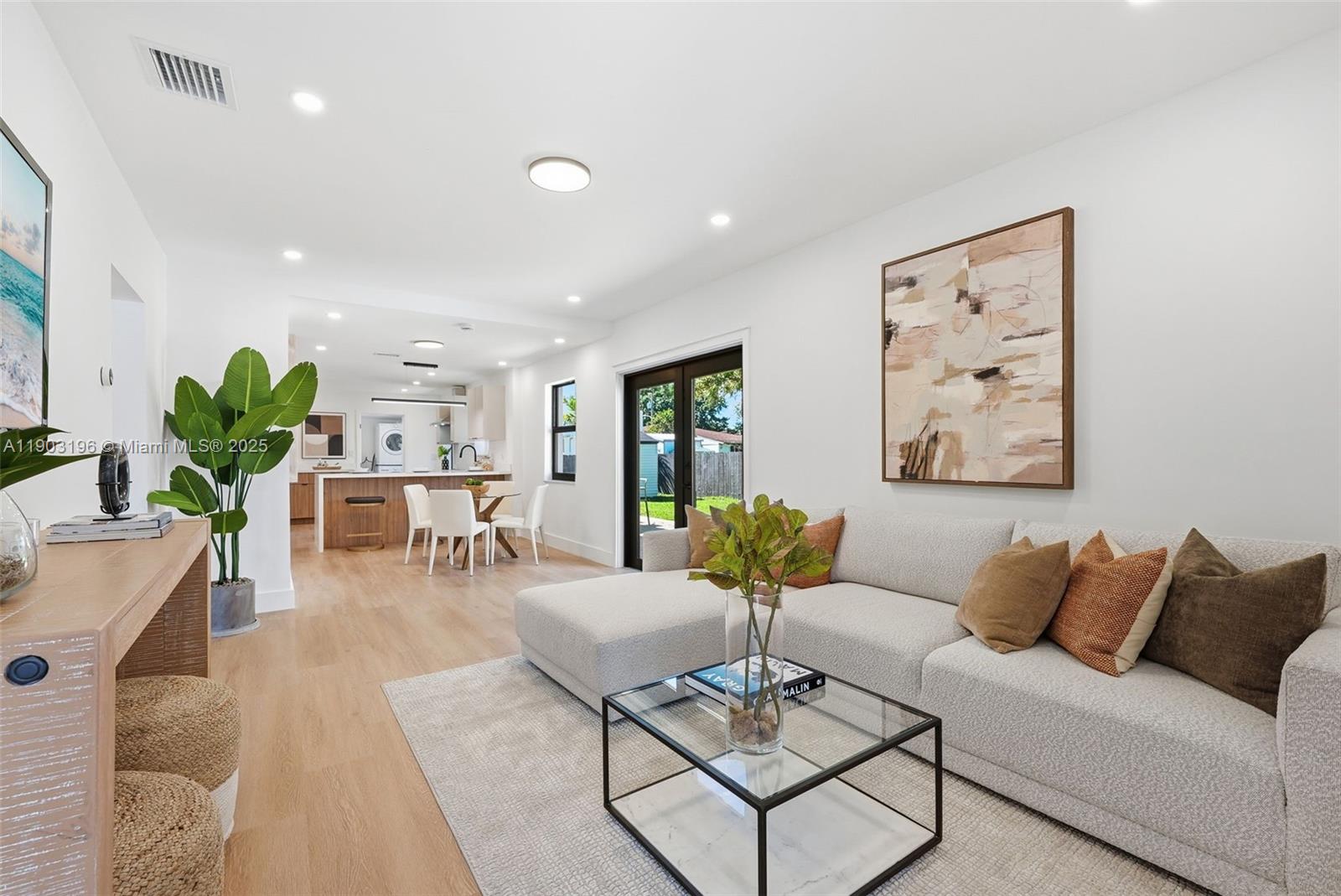 GRAPELAND PARK - Residential