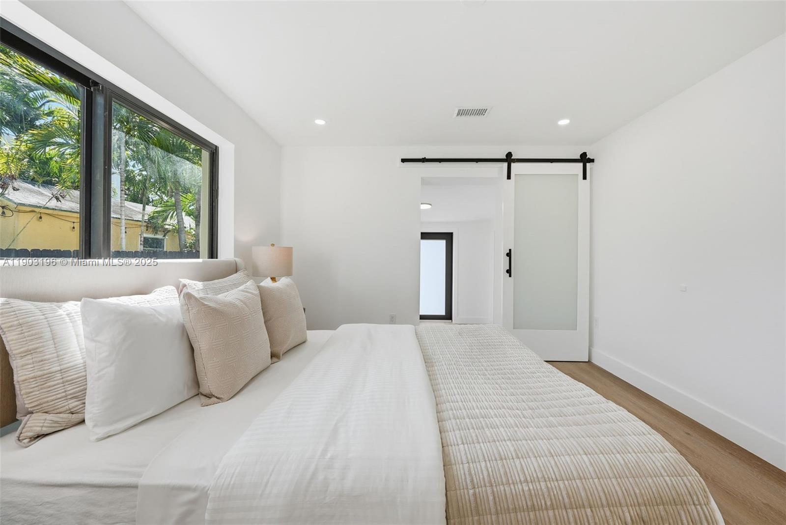 GRAPELAND PARK - Residential