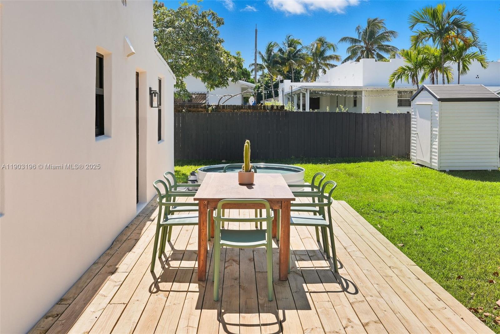 GRAPELAND PARK - Residential