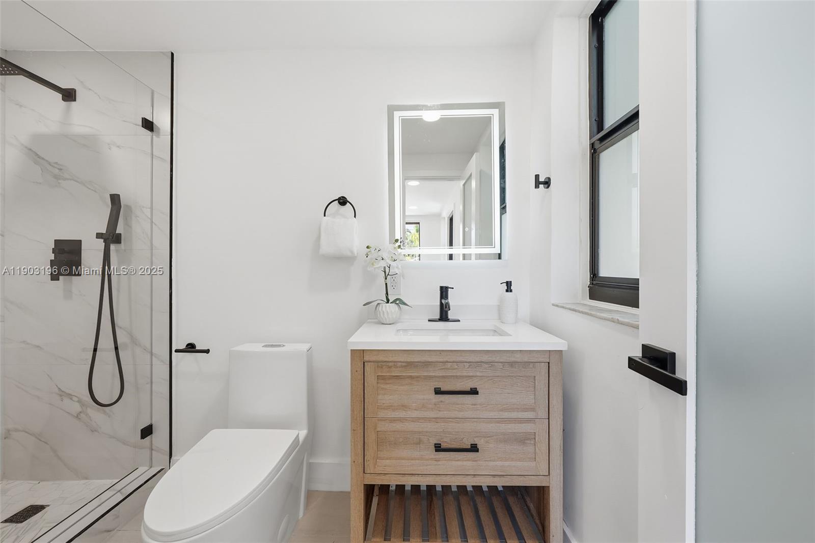 GRAPELAND PARK - Residential