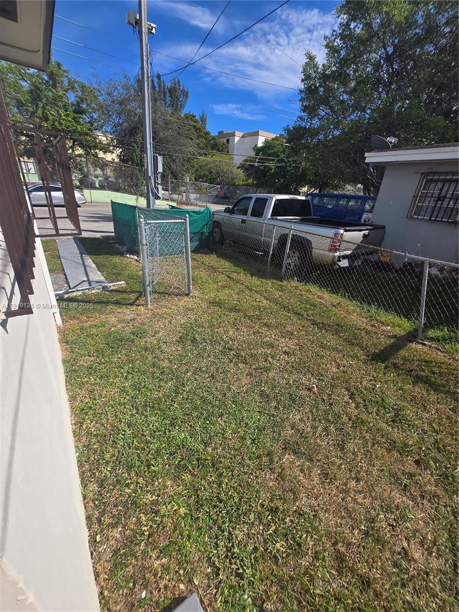 CRAVATTS ALLAPATTAH HOMES - Residential Lease