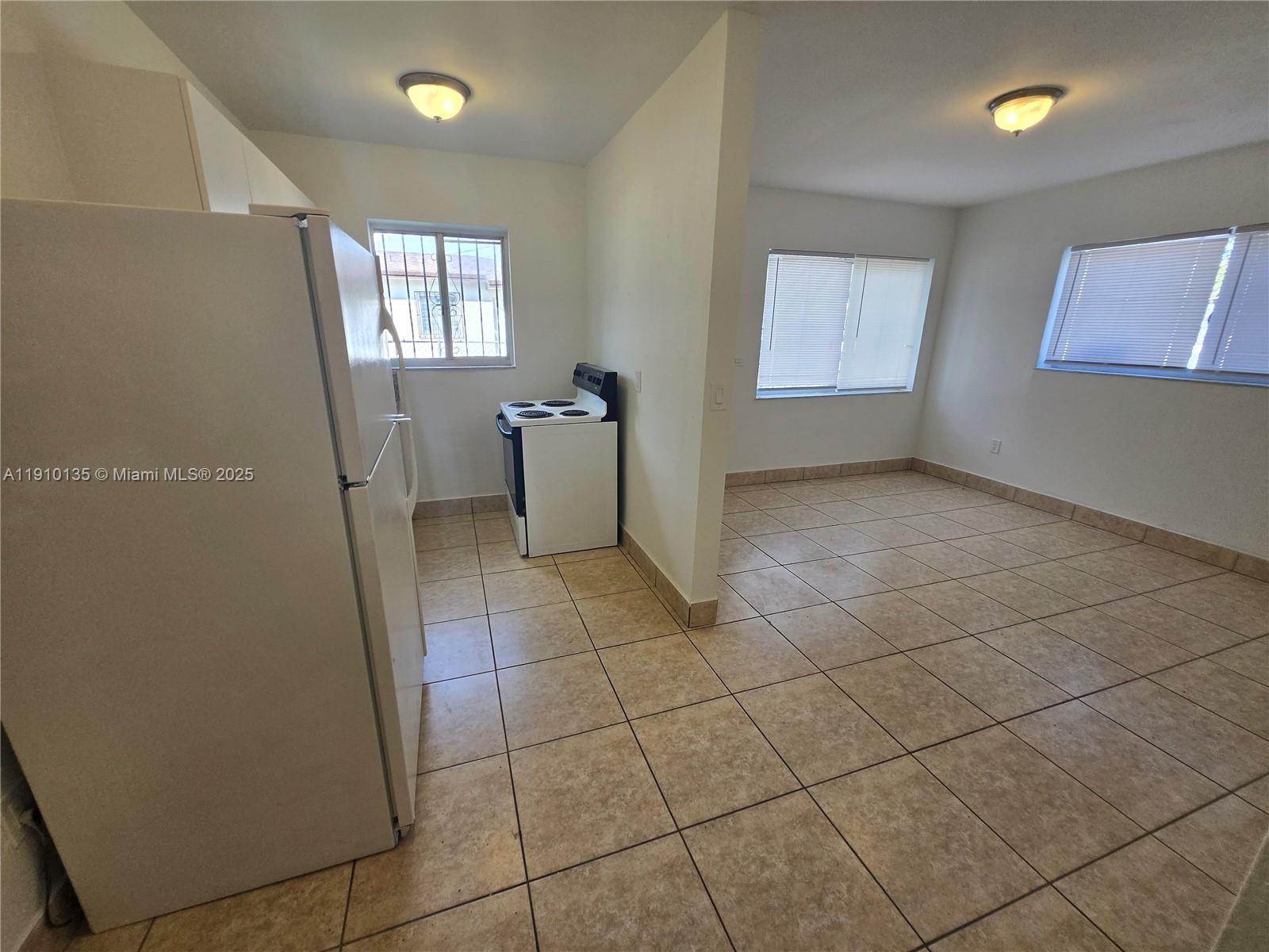 CRAVATTS ALLAPATTAH HOMES - Residential Lease