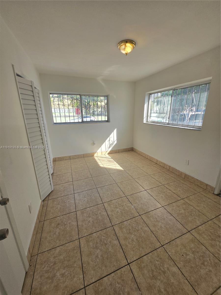 CRAVATTS ALLAPATTAH HOMES - Residential Lease