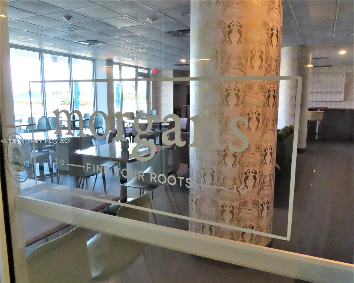 ARLEN BEACH CONDO - Residential