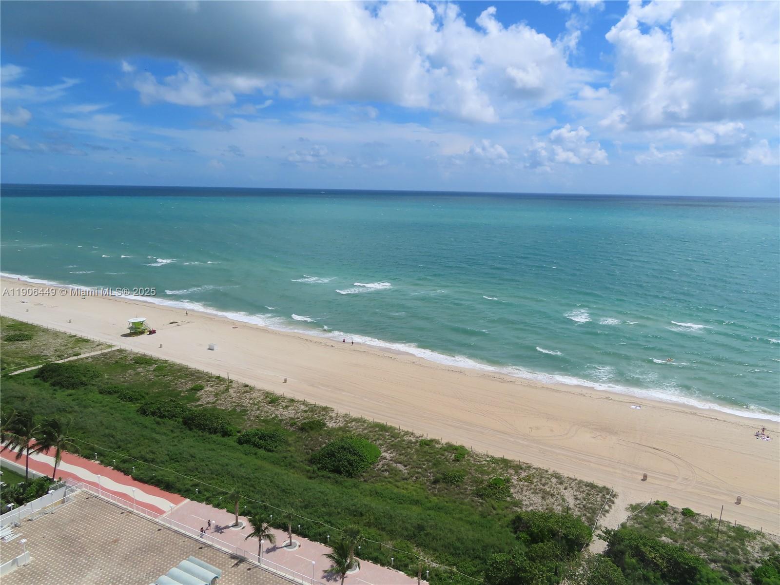 ARLEN BEACH CONDO - Residential