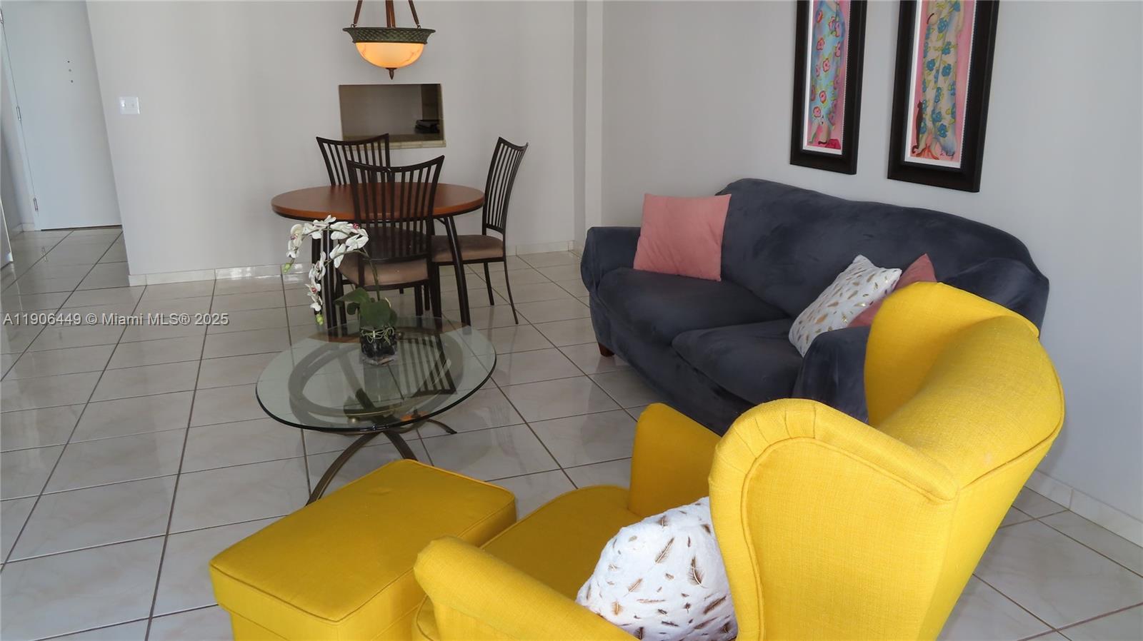 ARLEN BEACH CONDO - Residential