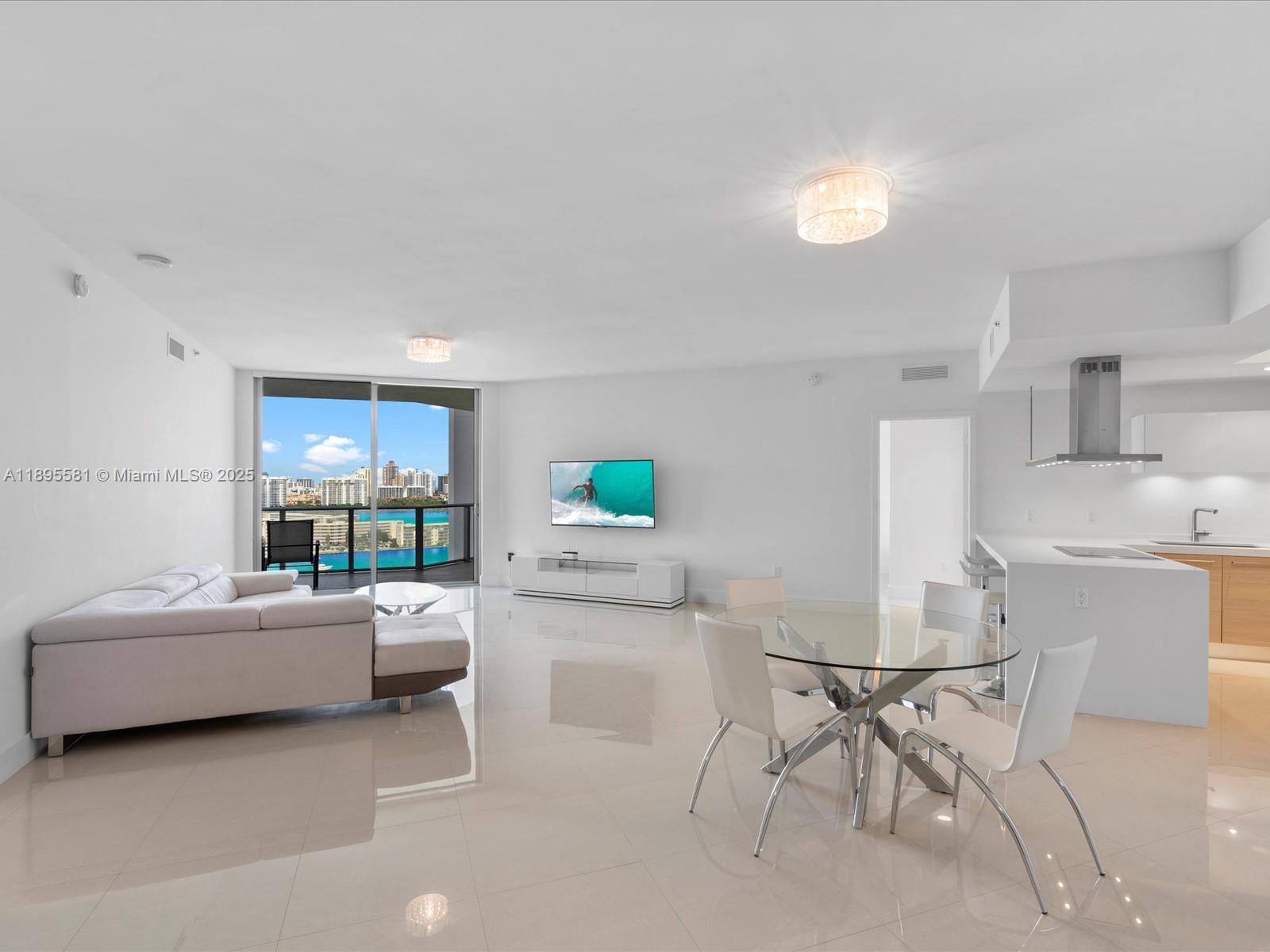 MARINA PALMS RESIDENCES N - Residential