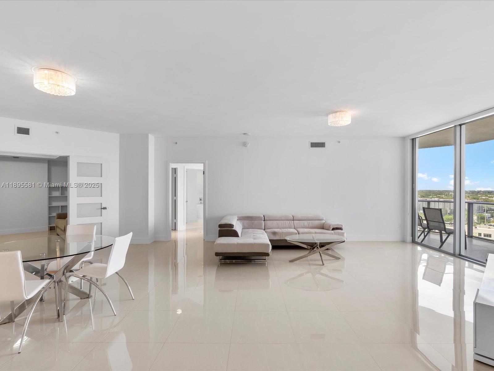 MARINA PALMS RESIDENCES N - Residential