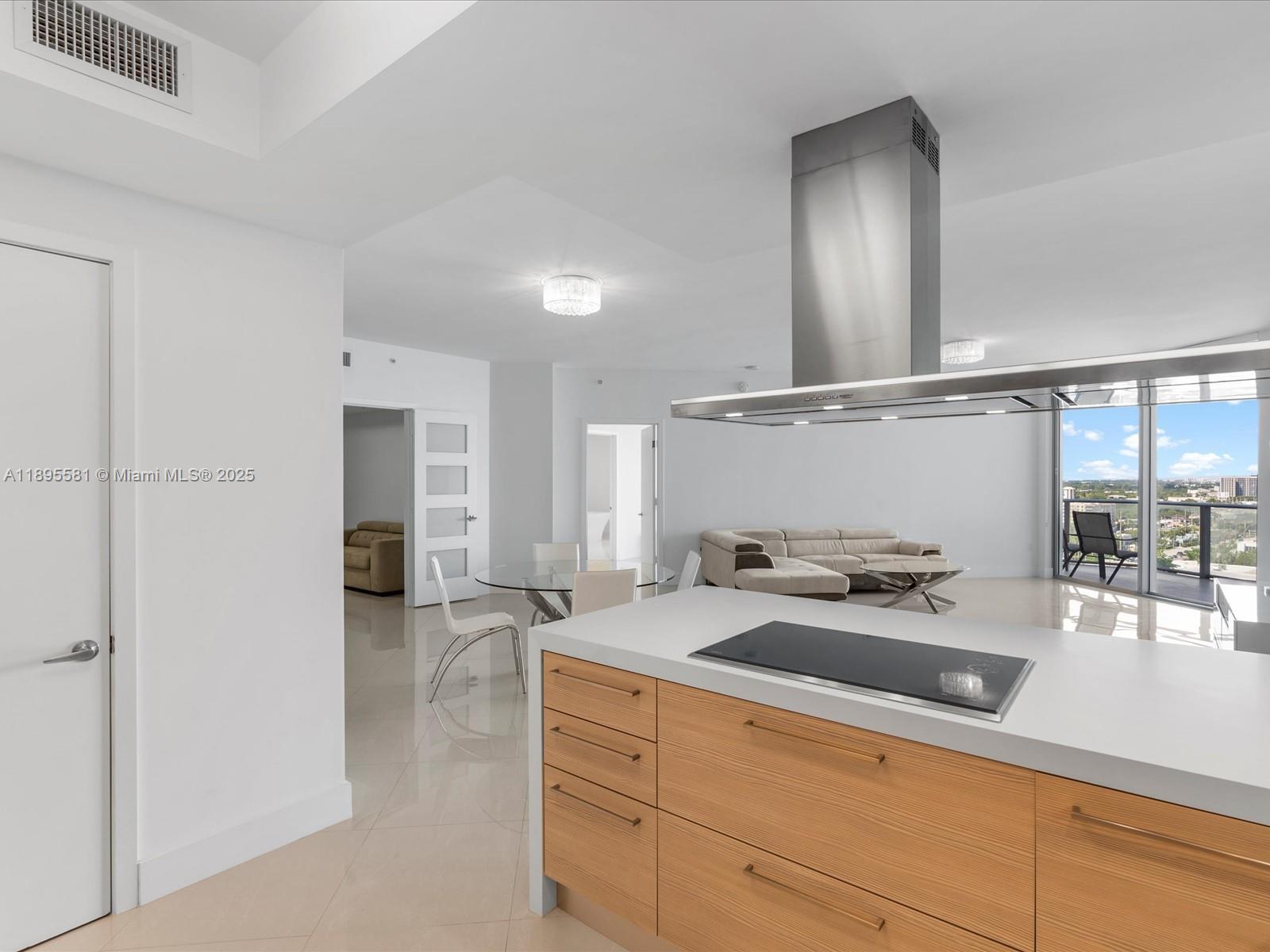 MARINA PALMS RESIDENCES N - Residential