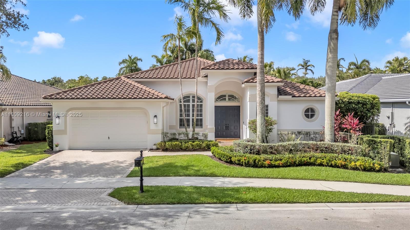 1220 Iris Court, Weston, Broward County, Florida - 5 Bedrooms  
3 Bathrooms - 