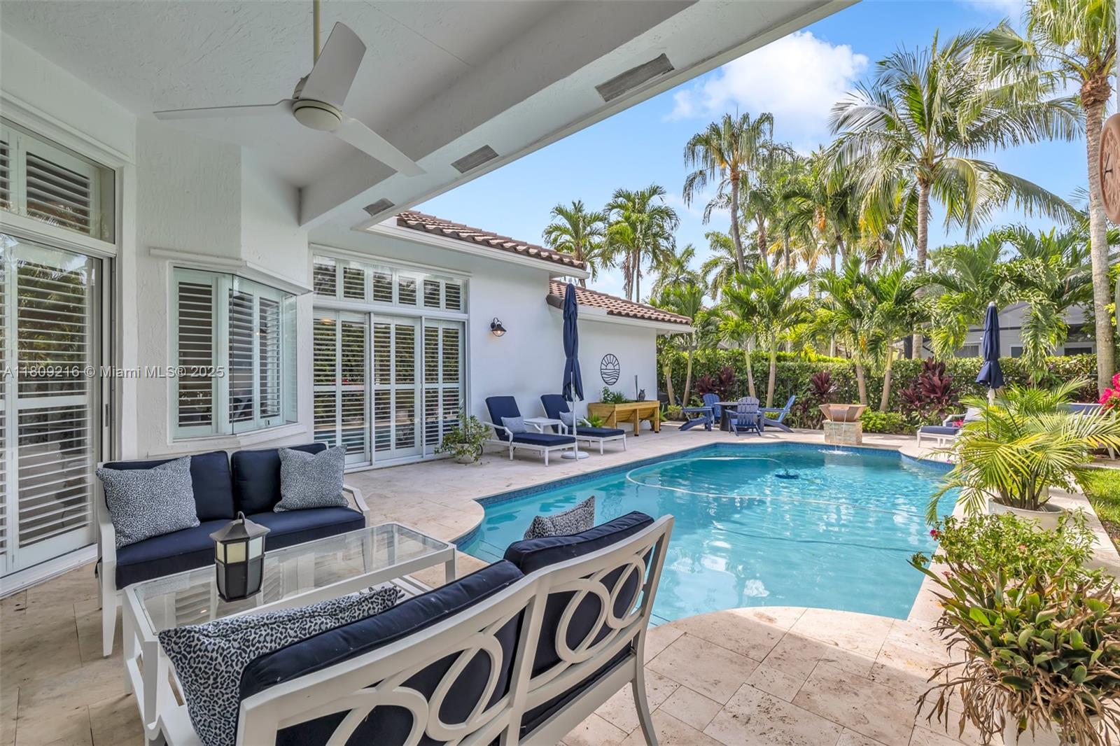 1220 Iris Court