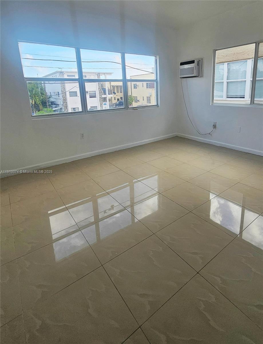 BRICKELL RIVERVIEW - Residential Lease