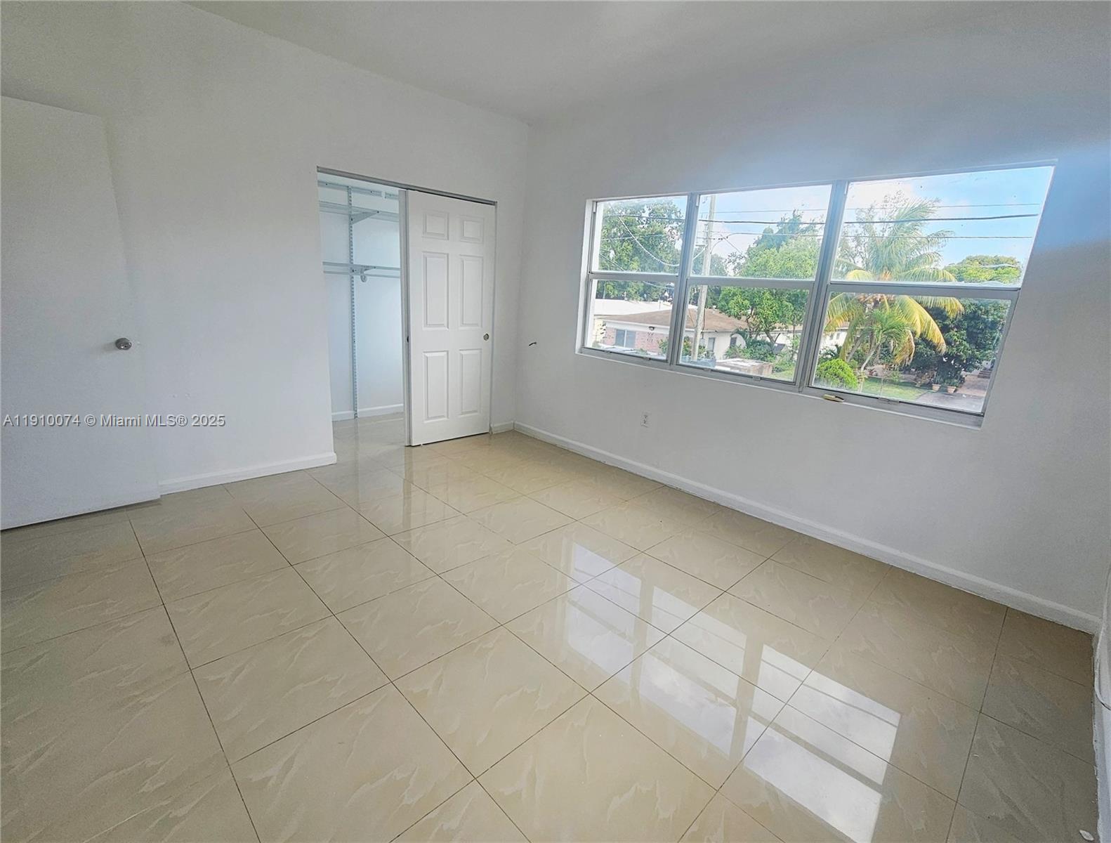 BRICKELL RIVERVIEW - Residential Lease