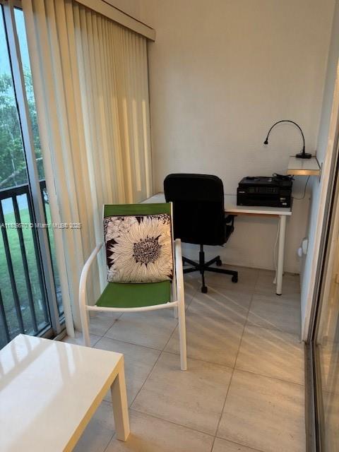 SUFFOLK AT CENTURY VILLAG - Residential