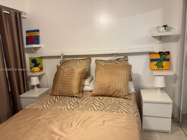 SUFFOLK AT CENTURY VILLAG - Residential