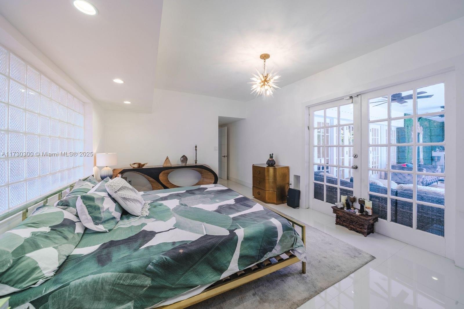 SKY LAKE - Residential