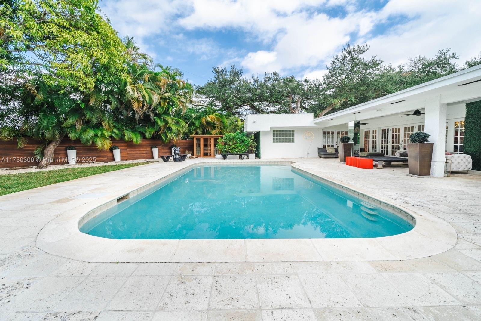 SKY LAKE - Residential