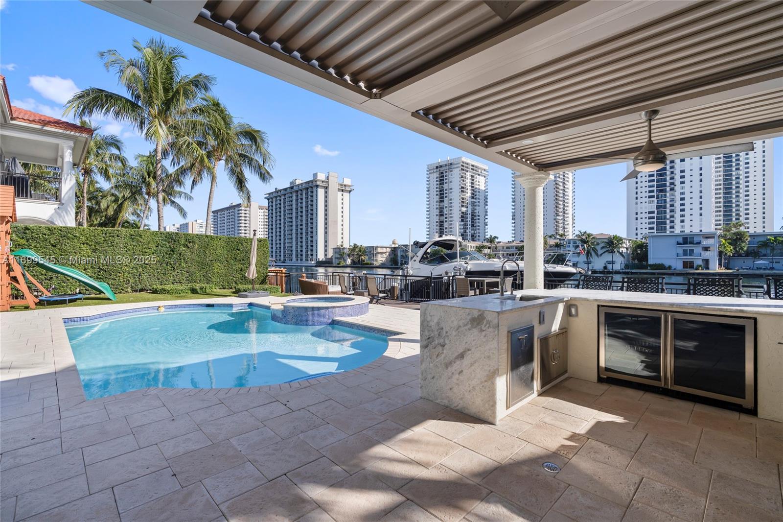 THREE ISLANDS 3RD SECTION - Residential Lease