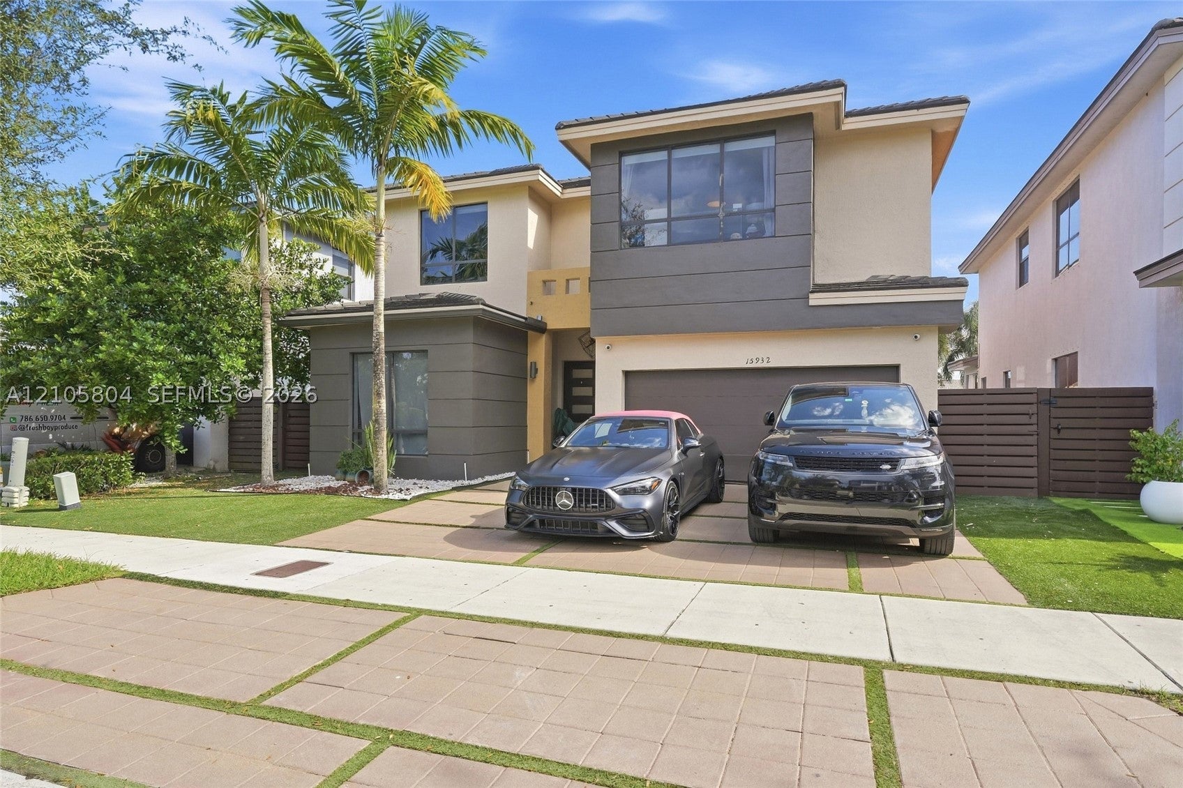15932 SW 136th Way