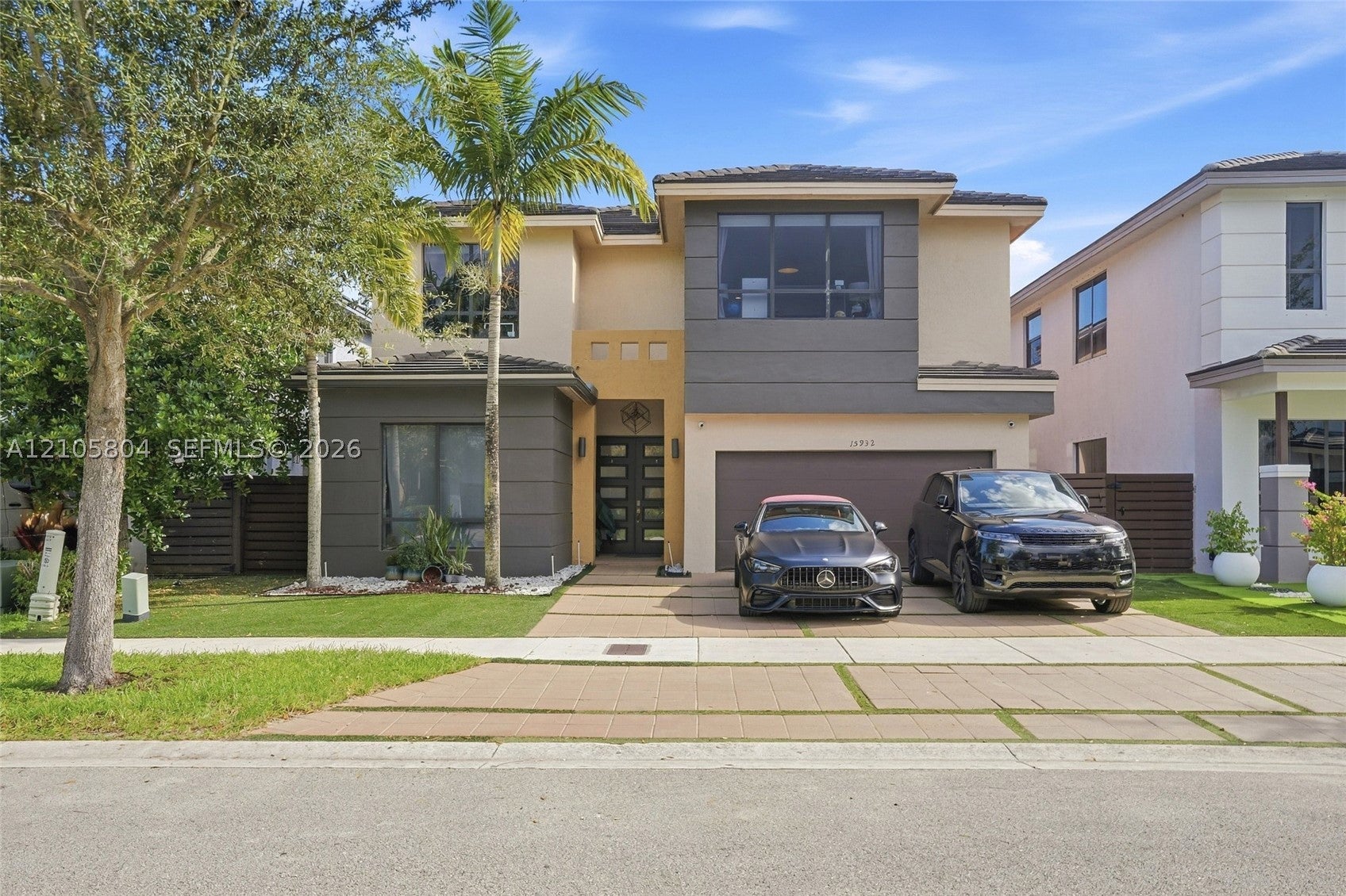 15932 SW 136th Way