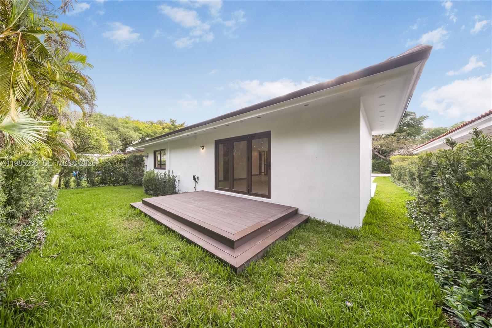 CORAL GABLES COUNTRY CLUB - Residential