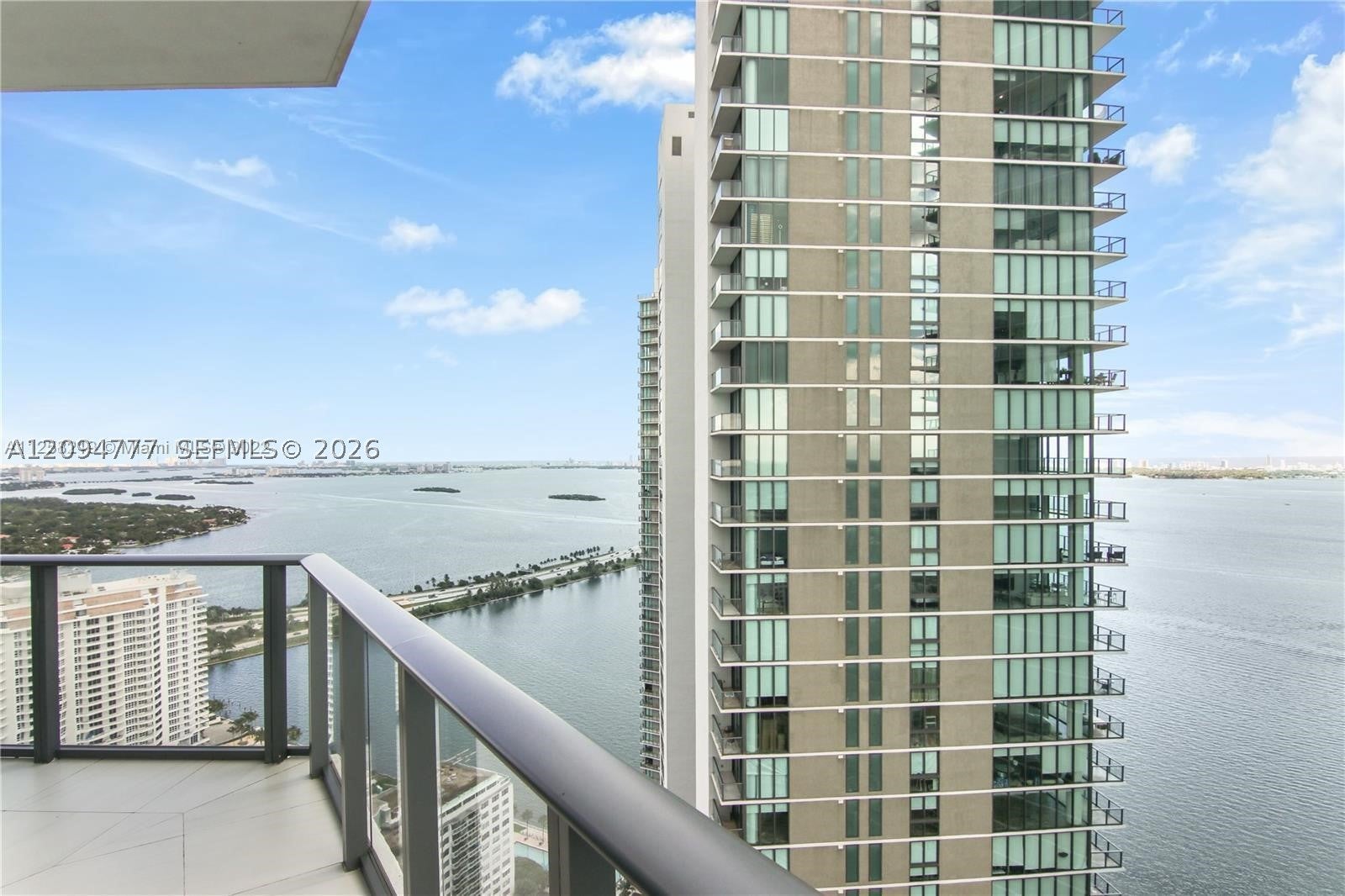 501 NE 31st St 4006