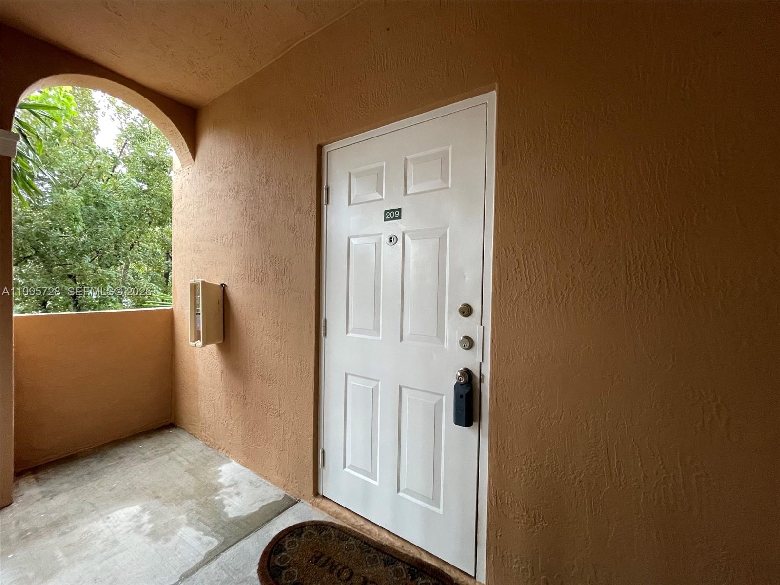 SHOMA HOMES AT COUNTRY CL - Residential Lease