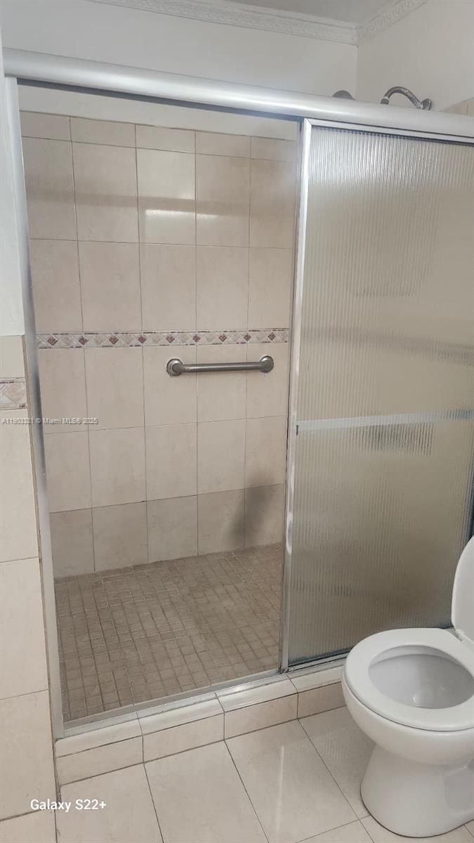 CORAL CLUB GARDEN VILLAS - Residential Lease