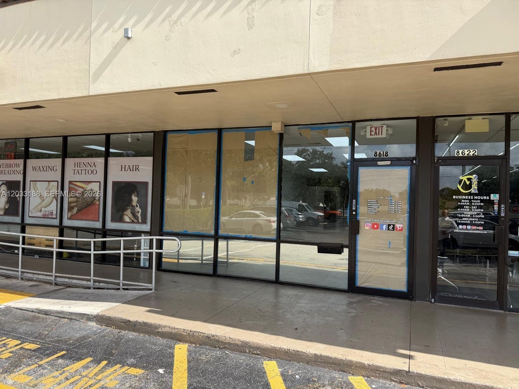 Photo of 8618 NW 44th St, Sunrise, FL 33351 (MLS # A12033188)