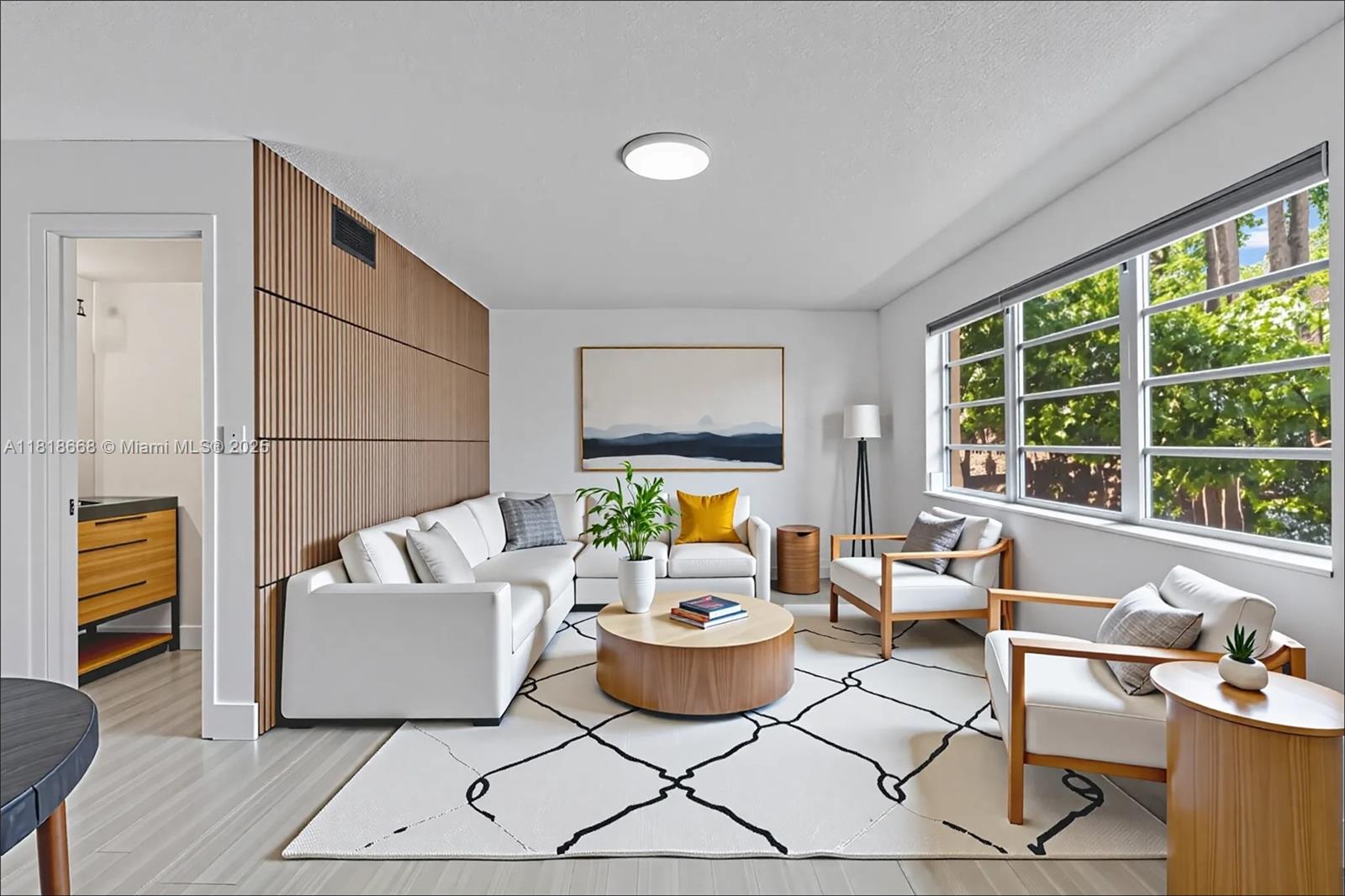 7175 Nova Drive 303