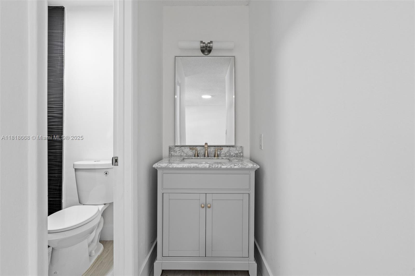 ARISTA PARK CONDO - Residential