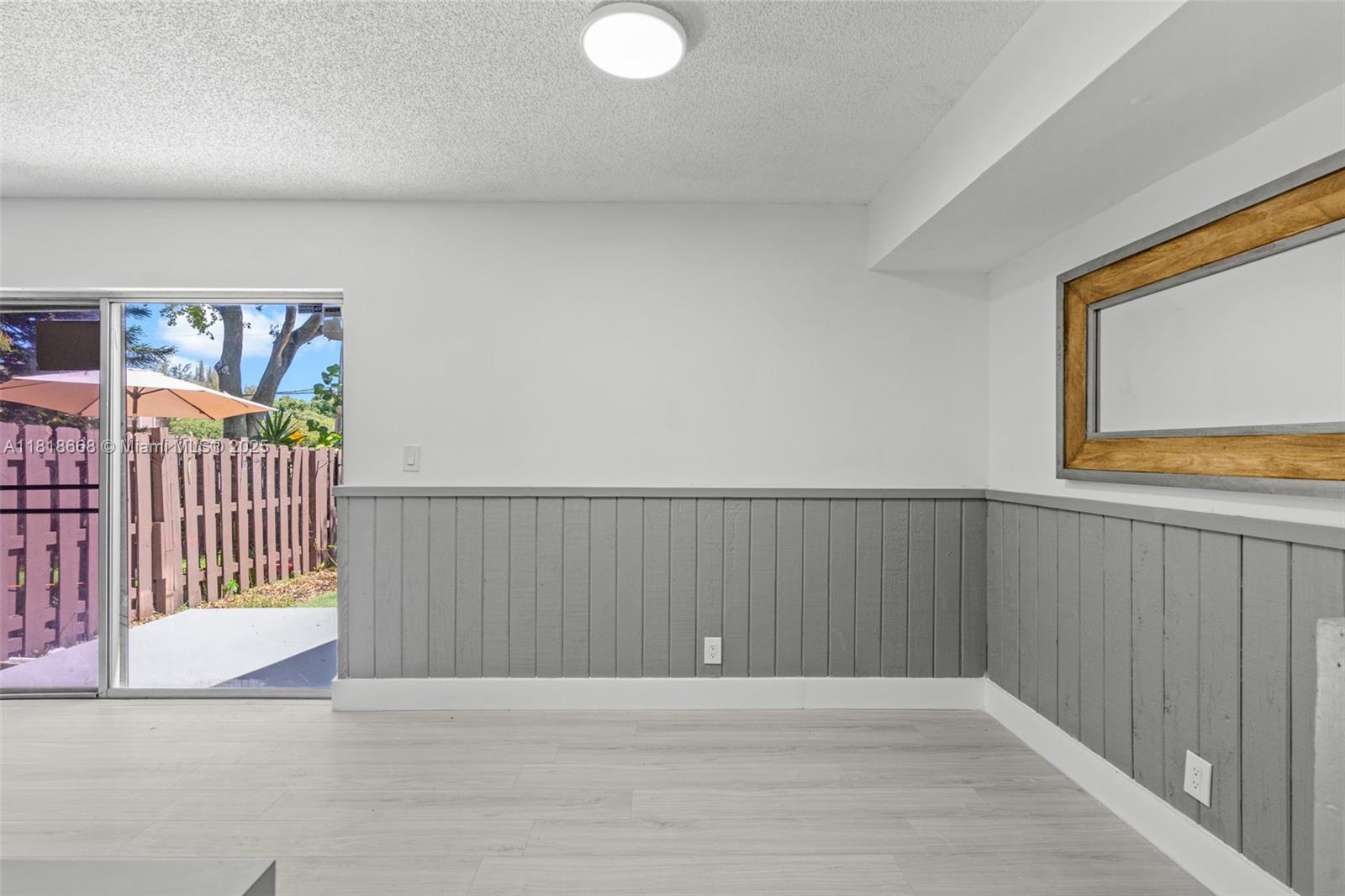 ARISTA PARK CONDO - Residential