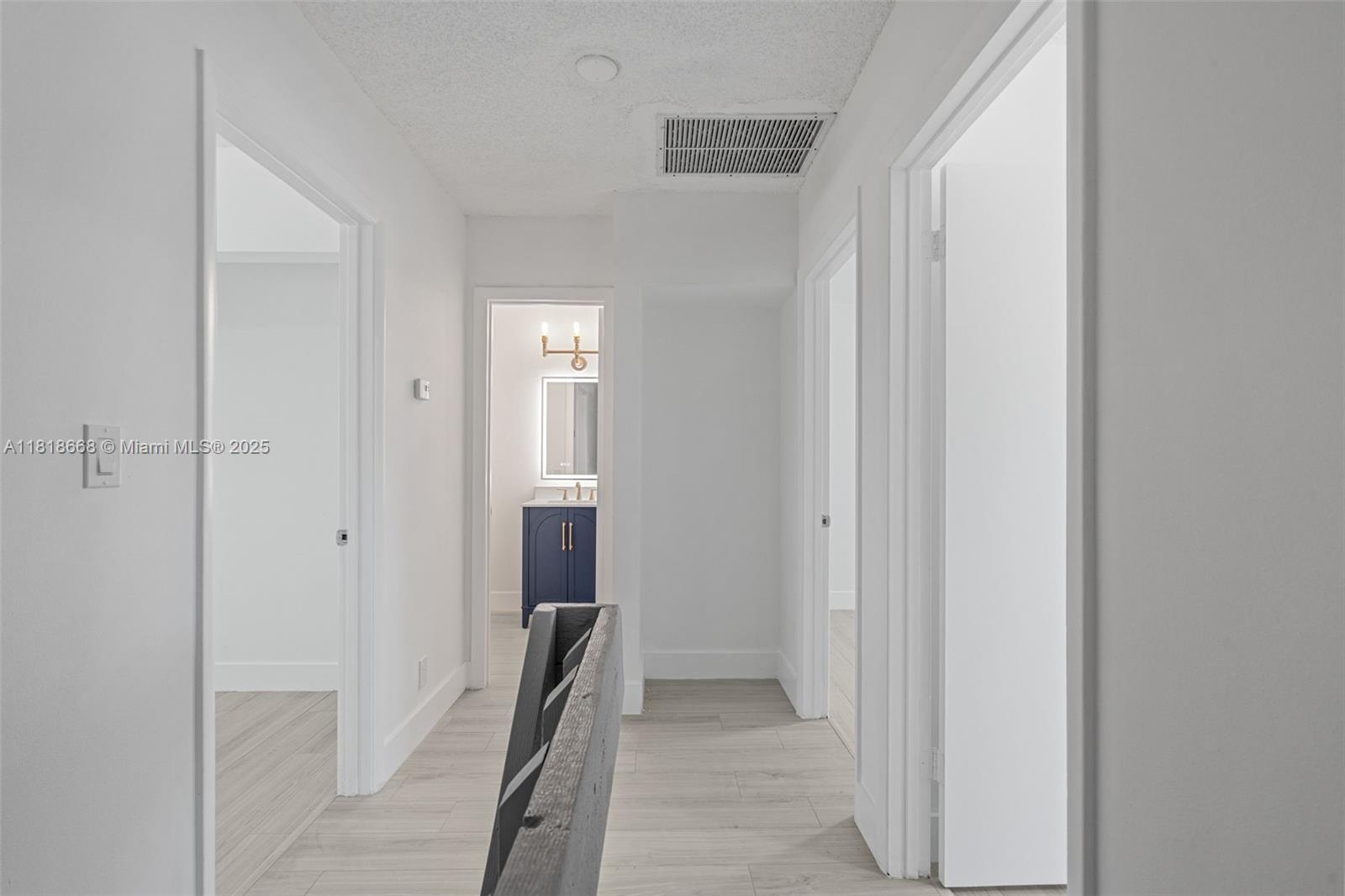 ARISTA PARK CONDO - Residential